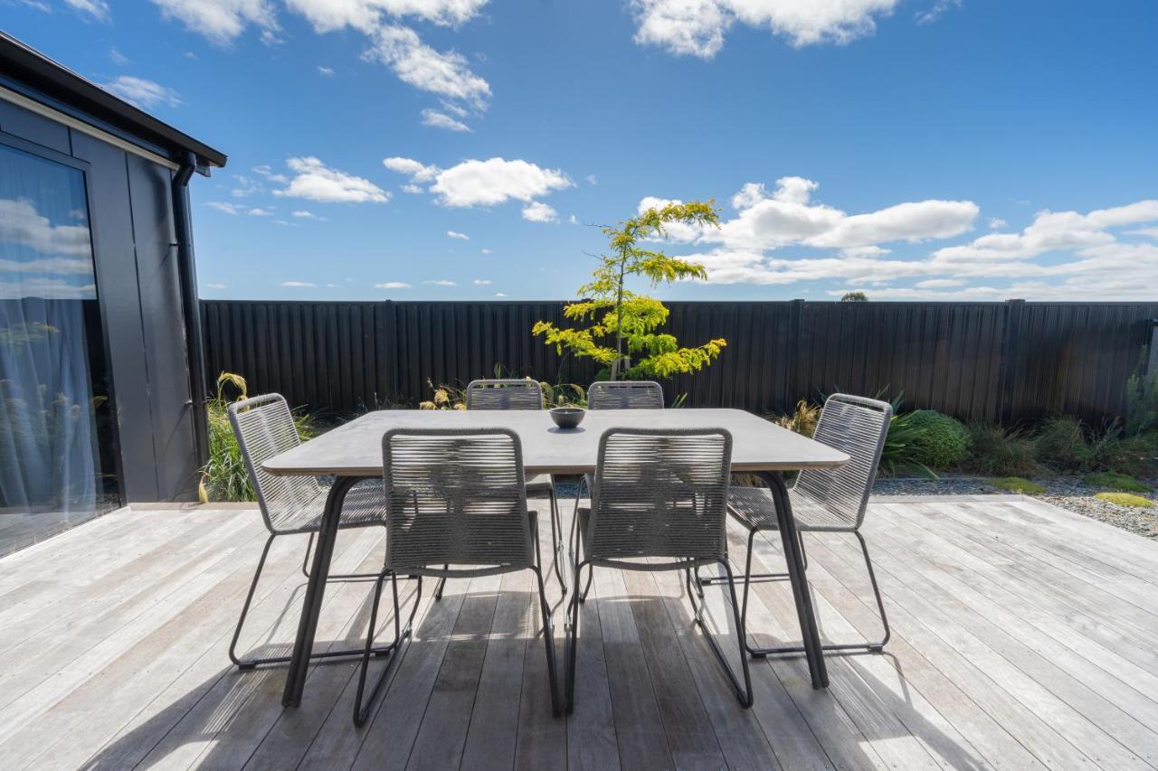 Lake House - Te Anau Holiday Home المظهر الخارجي الصورة
